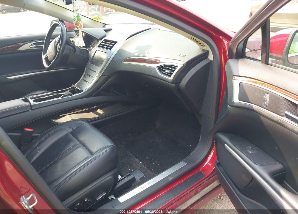 2016 LINCOLN MKZ HYBRID VIN: 3LN6L2LUXGR631548