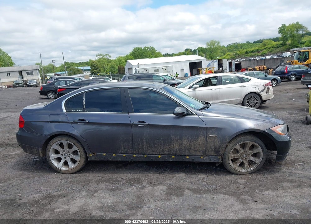 2007 BMW 335XI VIN: WBAVD53597AV14820
