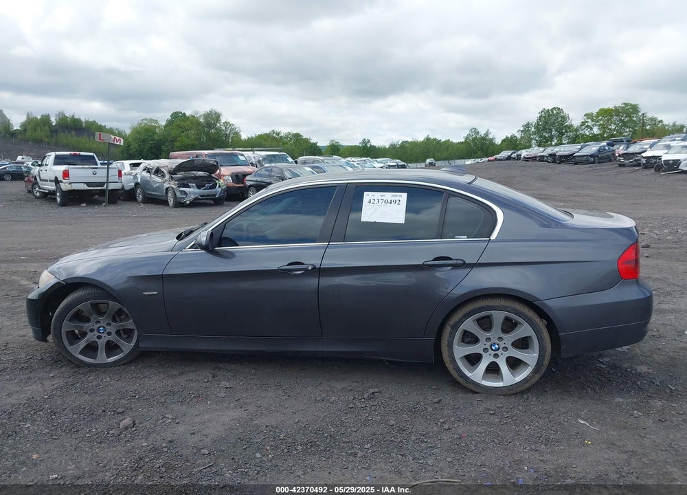2007 BMW 335XI VIN: WBAVD53597AV14820