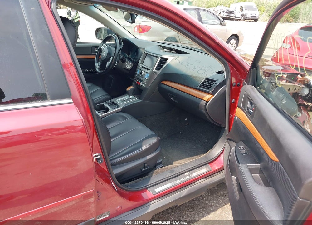 2014 SUBARU OUTBACK VIN: 4S4BRBNCXE3303012