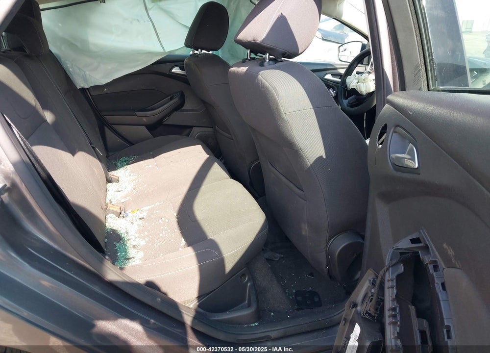 2012 FORD FOCUS VIN: 1FAHP3N20CL453117