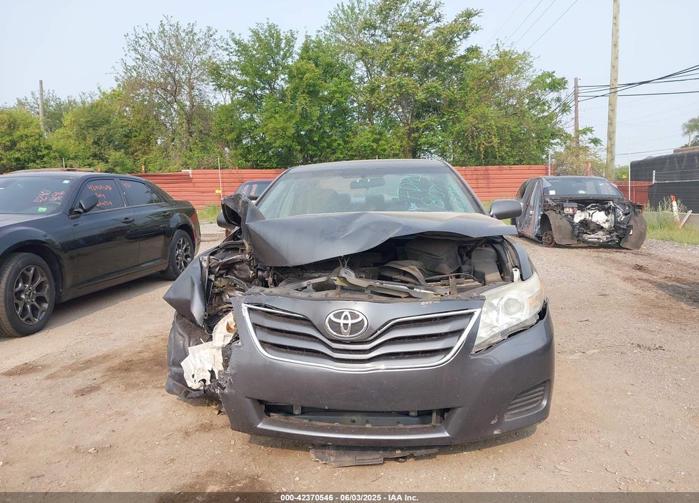 2011 TOYOTA CAMRY LE VIN: 4T1BF3EK4BU728107