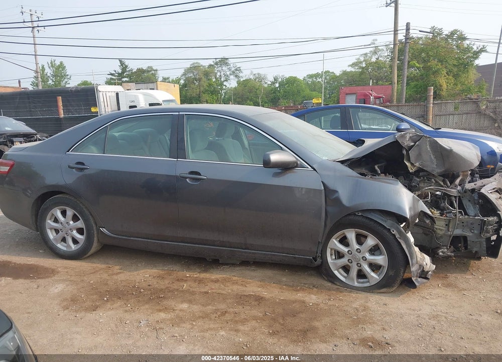 2011 TOYOTA CAMRY LE VIN: 4T1BF3EK4BU728107