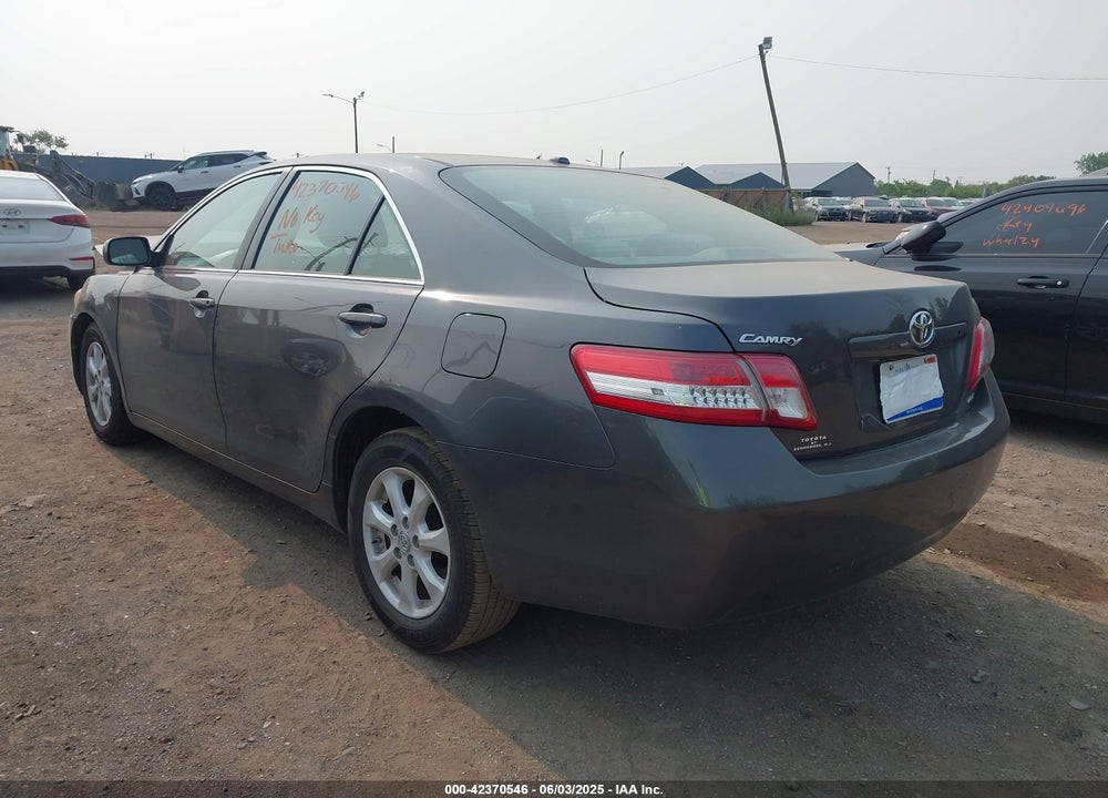 2011 TOYOTA CAMRY LE VIN: 4T1BF3EK4BU728107