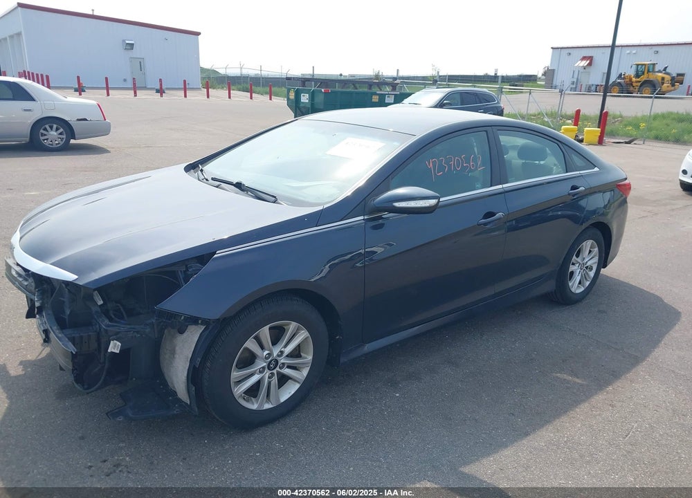 2014 HYUNDAI SONATA VIN: 5NPEB4AC5EH936674