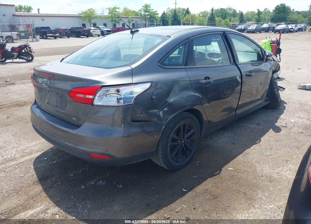 2017 FORD FOCUS VIN: 1FADP3F2XHL235013