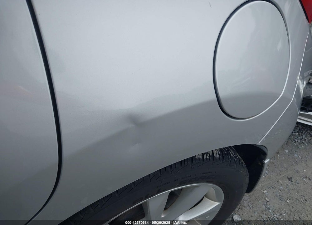 2015 NISSAN VERSA NOTE VIN: 3N1CE2CP5FL392121