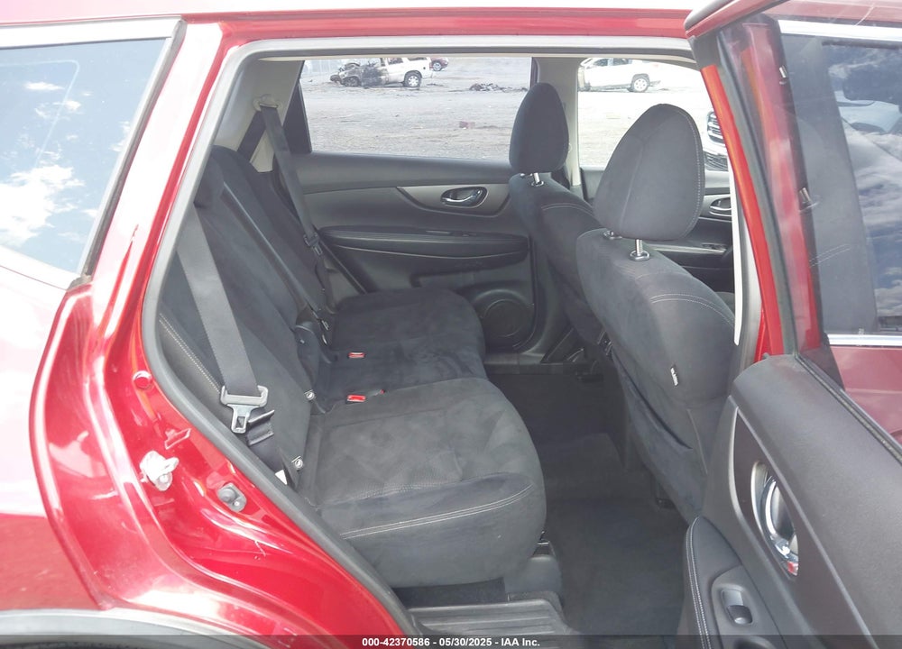 2016 NISSAN ROGUE VIN: JN8AT2MT5GW020297