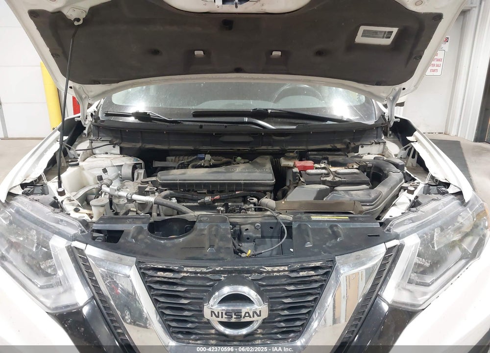 2017 NISSAN ROGUE SV VIN: 5N1AT2MV4HC798330