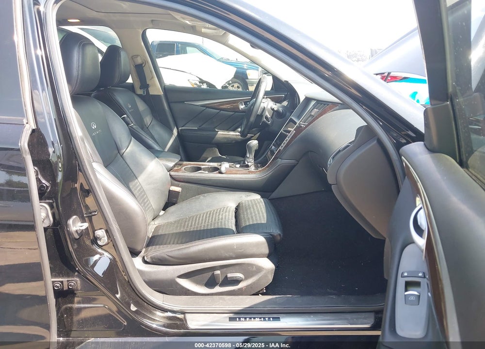 2014 INFINITI Q50 VIN: JN1BV7AP0EM678832