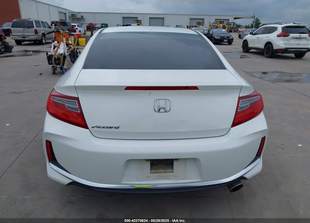 2017 HONDA ACCORD VIN: 1HGCT1B89HA007436