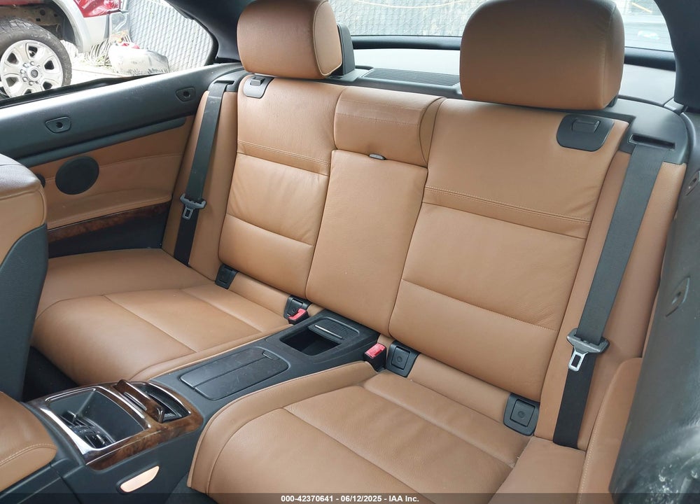 2008 BMW 3 SERIES VIN: WBAWL13528PX20477