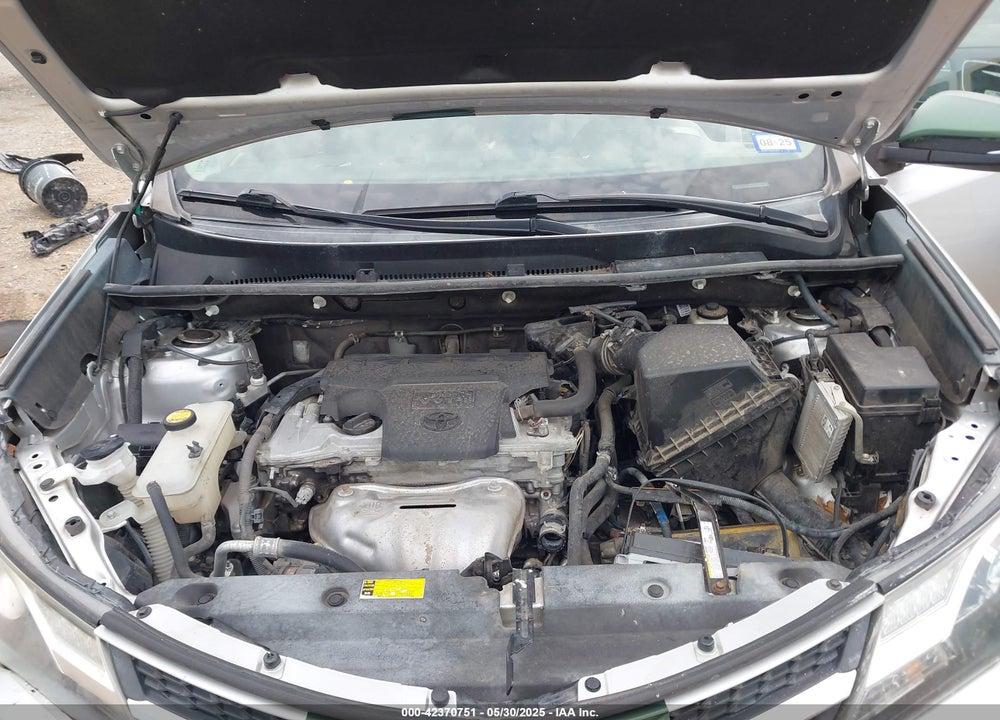 2015 TOYOTA RAV4 VIN: 2T3YFREV5FW171986