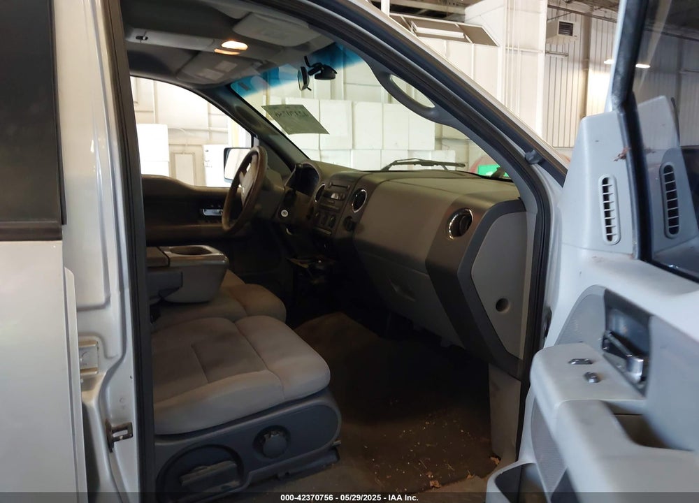 2005 FORD F-150 LARIAT/XLT VIN: 1FTPW12565KD01024