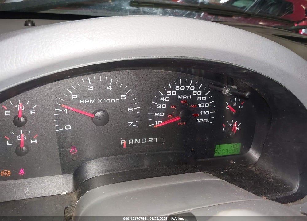 2005 FORD F-150 LARIAT/XLT VIN: 1FTPW12565KD01024