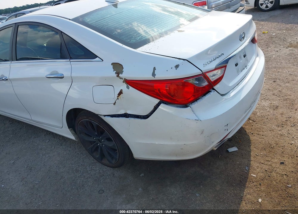2011 HYUNDAI SONATA SE VIN: 5NPEC4AC9BH143192