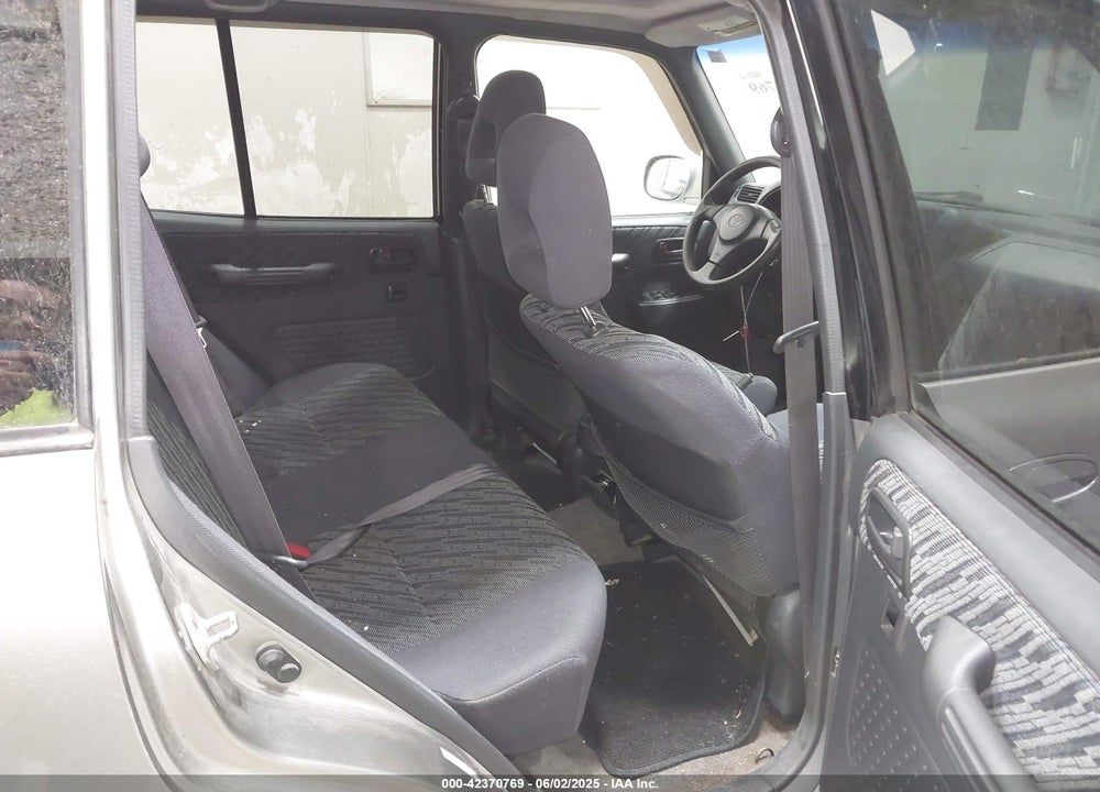 2000 TOYOTA RAV4 VIN: JT3HP10V6Y7167695