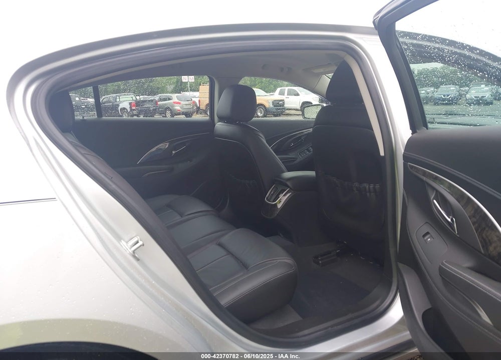 2016 BUICK LACROSSE VIN: 1G4GB5G36GF168847