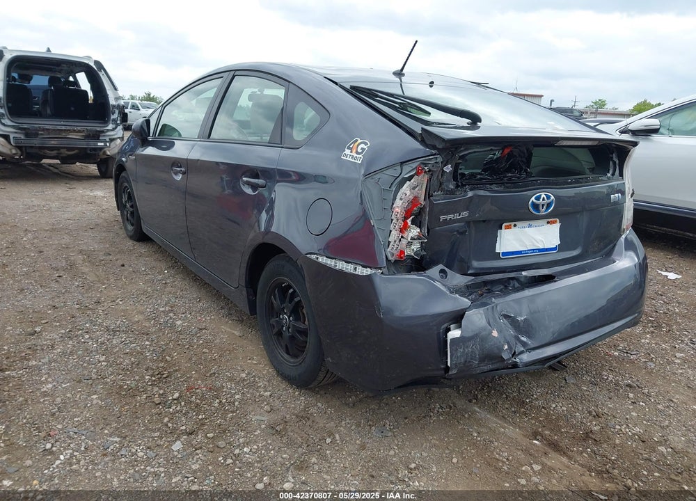 2015 TOYOTA PRIUS TWO VIN: JTDKN3DU5F1934117