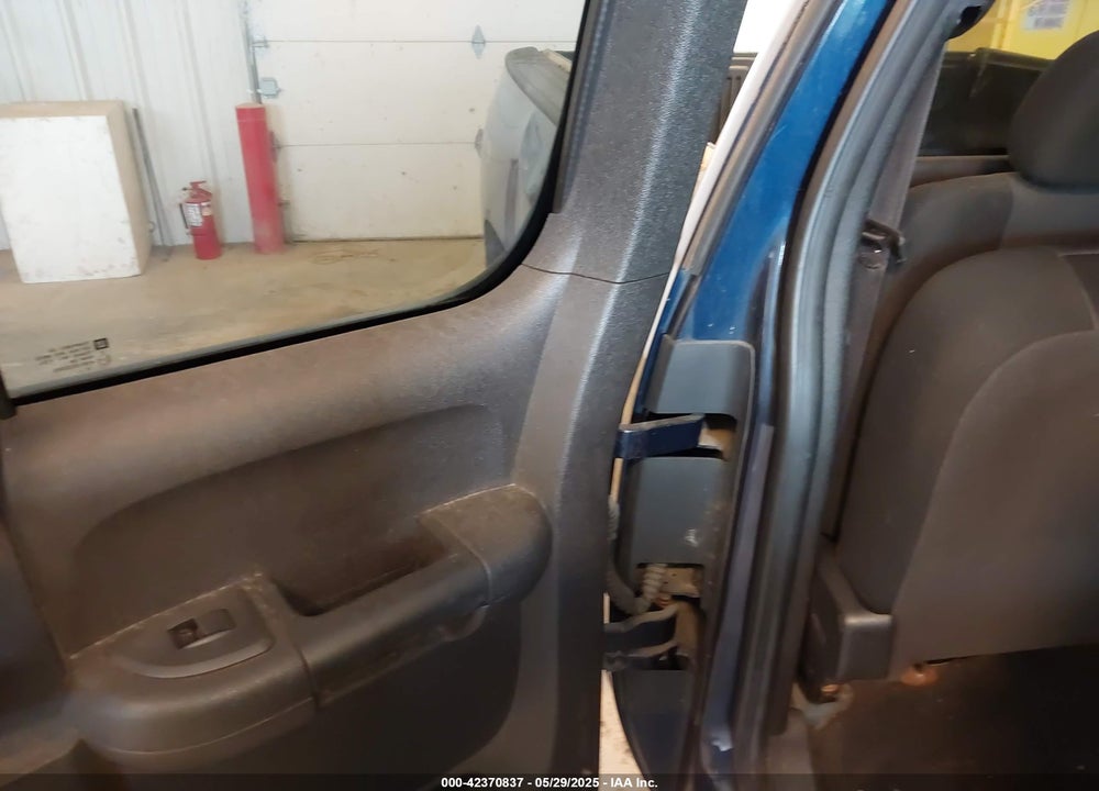 2010 CHEVROLET SILVERADO 1500 VIN: 1GCSKSE38AZ145639