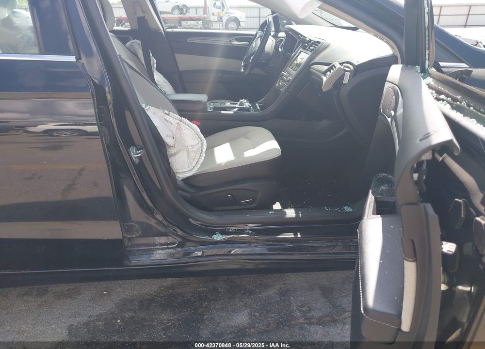2019 FORD FUSION VIN: 3FA6P0HD2KR283538