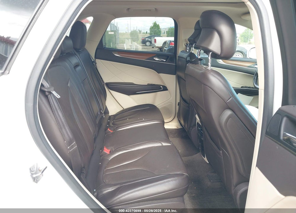 2016 LINCOLN MKC VIN: 5LMTJ3DH1GUJ12829