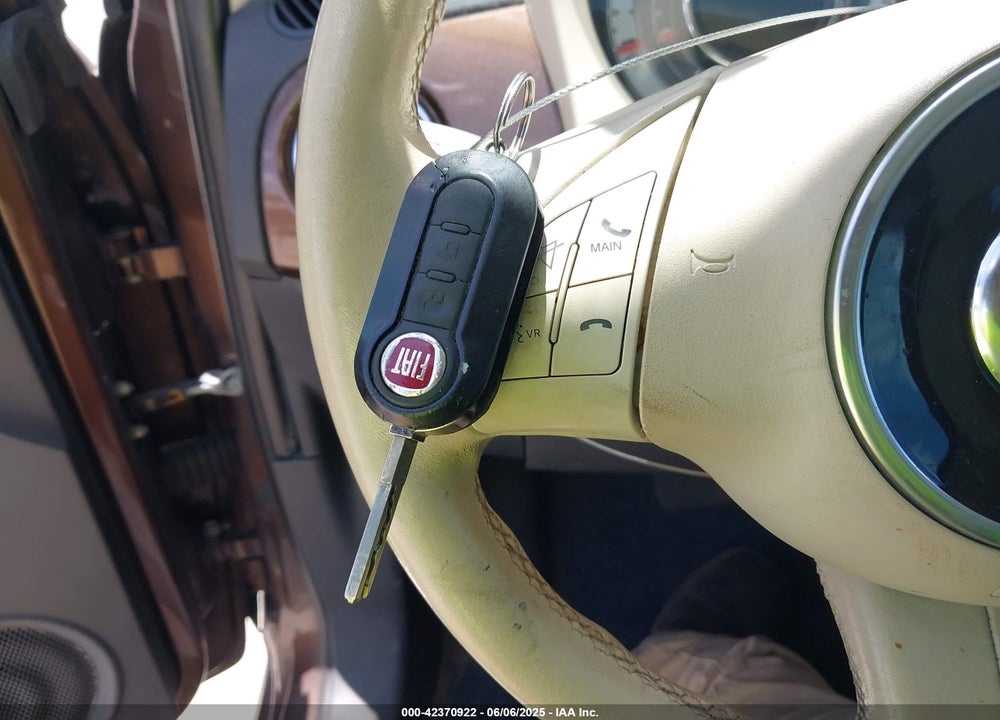 2012 FIAT 500 VIN: 3C3CFFAR8CT304152