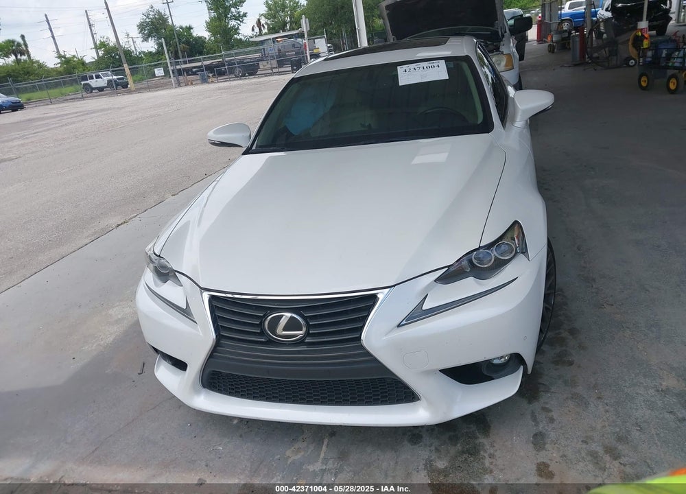 2016 LEXUS IS200T VIN: JTHBA1D20G5002916