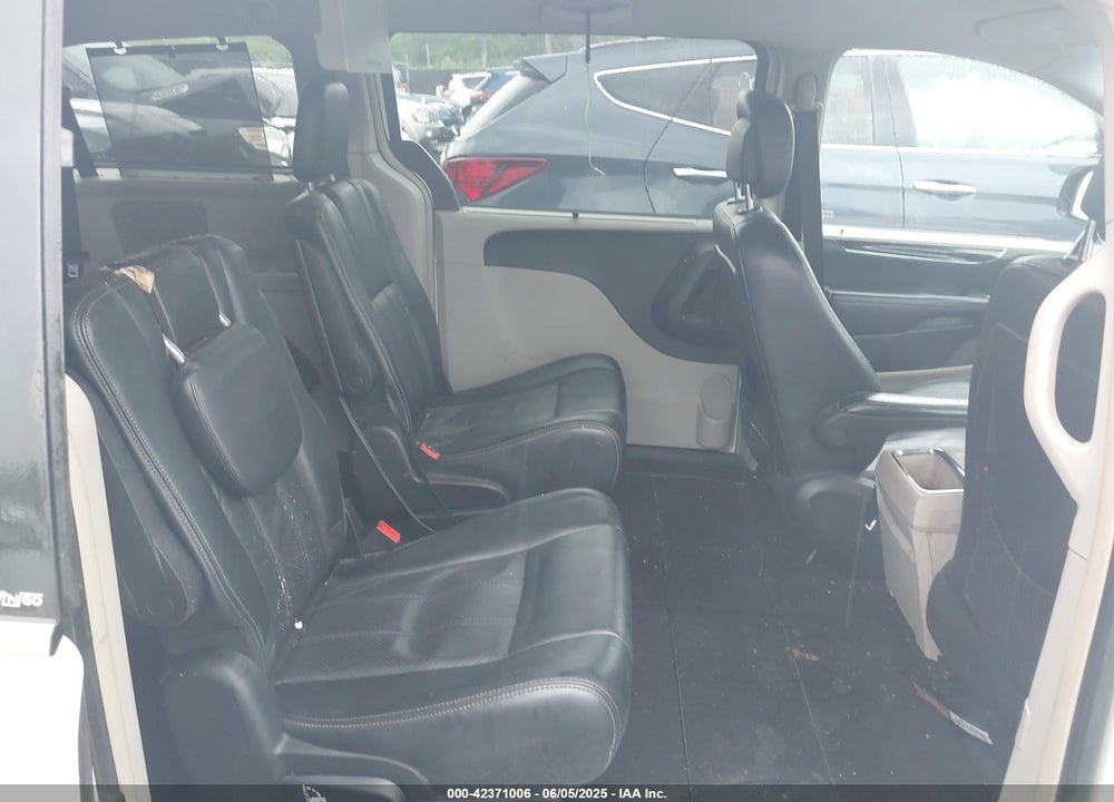 2012 CHRYSLER TOWN & COUNTRY TOURING-L VIN: 2C4RC1CG9CR143732
