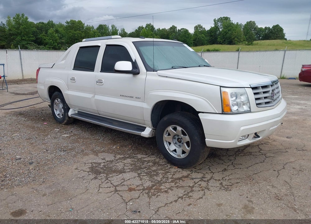 2003 CADILLAC ESCALADE EXT STANDARD VIN: 3GYEK63N53G324999