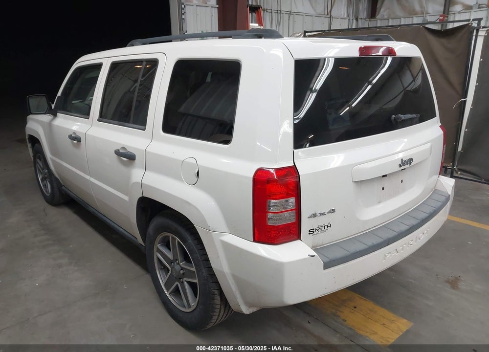 2008 JEEP PATRIOT VIN: 1J8FF28W68D772027