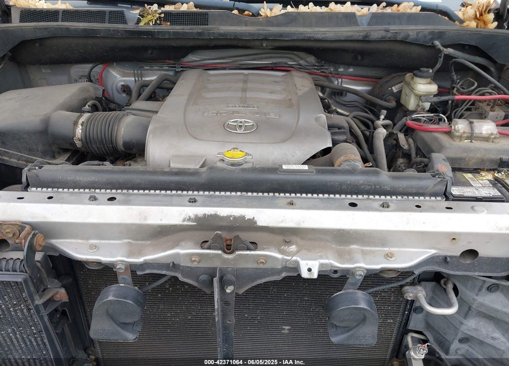 2008 TOYOTA TUNDRA BASE 5.7L V8 VIN: 5TFRV54158X058178