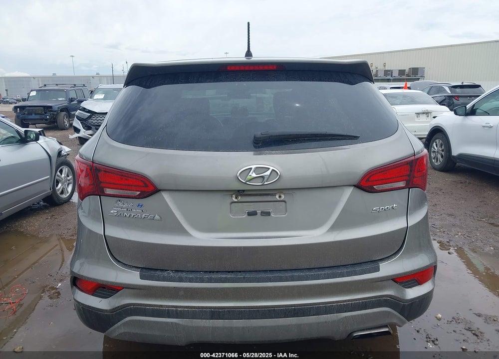 2018 HYUNDAI SANTA FE SPORT 2.4L VIN: 5XYZT3LB2JG528857