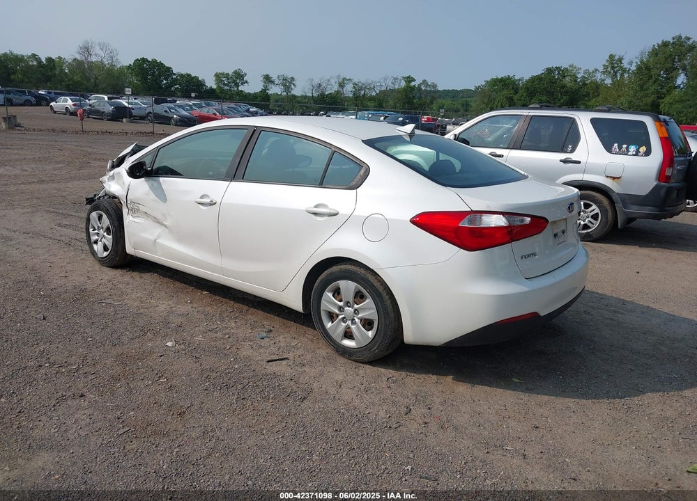 2015 KIA FORTE VIN: KNAFX4A68F5360044