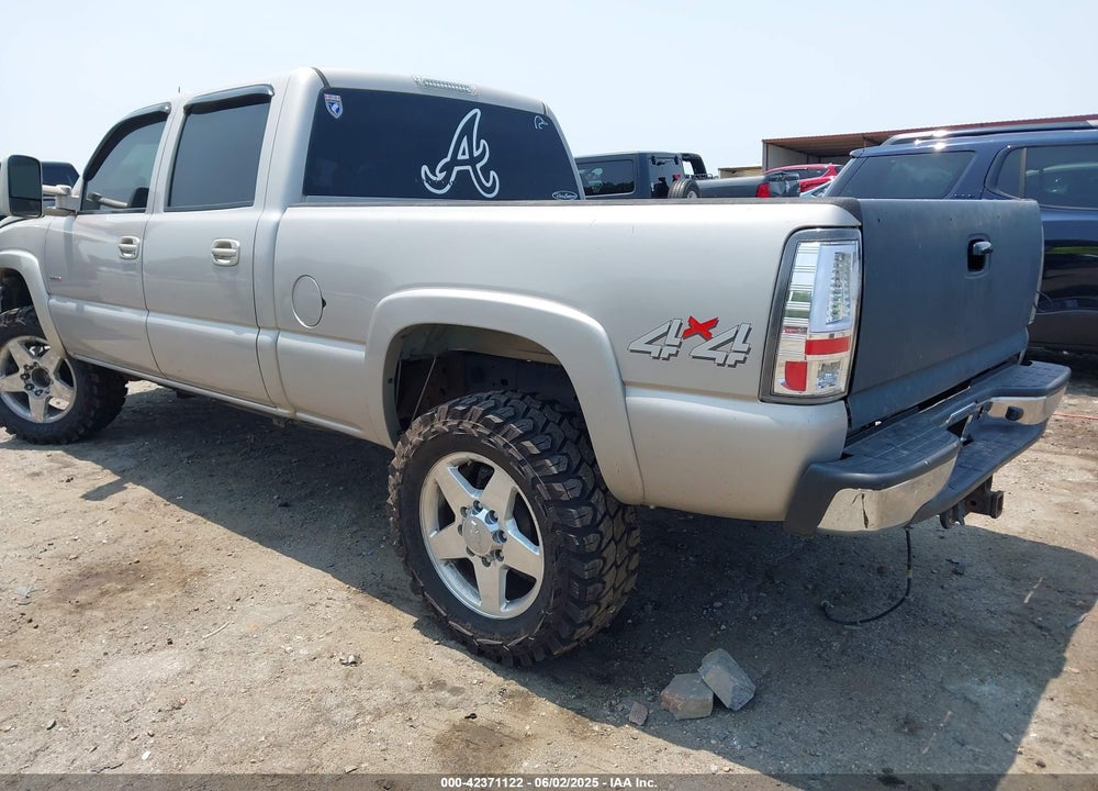 2005 CHEVROLET SILVERADO 2500HD LT VIN: 1GCHK23235F808479