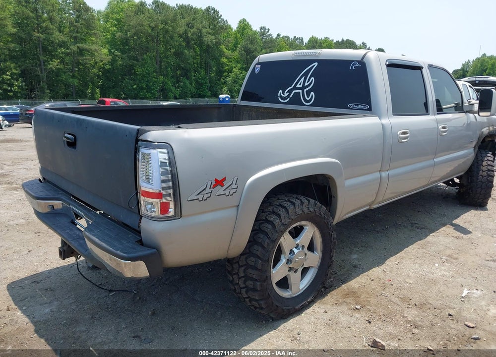 2005 CHEVROLET SILVERADO 2500HD LT VIN: 1GCHK23235F808479