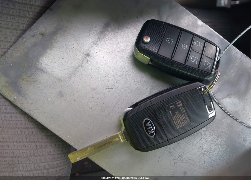2019 KIA SEDONA LX VIN: KNDMB5C10K6541322
