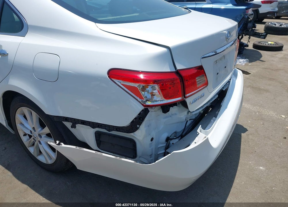 2010 LEXUS ES 350 VIN: JTHBK1EG1A2363524