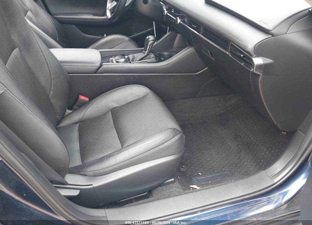 2022 MAZDA MAZDA3 VIN: 3MZBPADLXNM301066