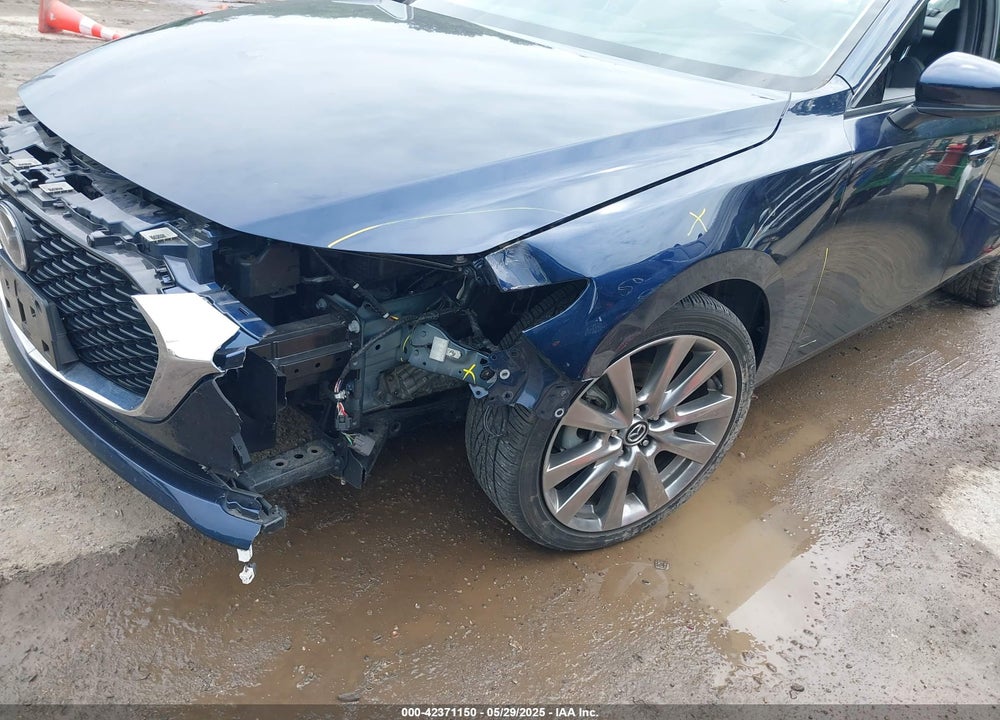 2022 MAZDA MAZDA3 VIN: 3MZBPADLXNM301066
