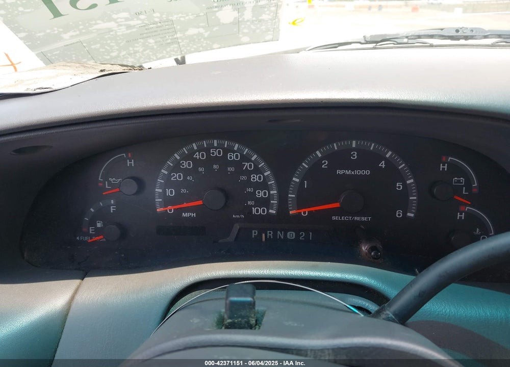 2000 FORD F-150 LARIAT/WORK SERIES/XL/XLT VIN: 1FTRX17L0YNA98566