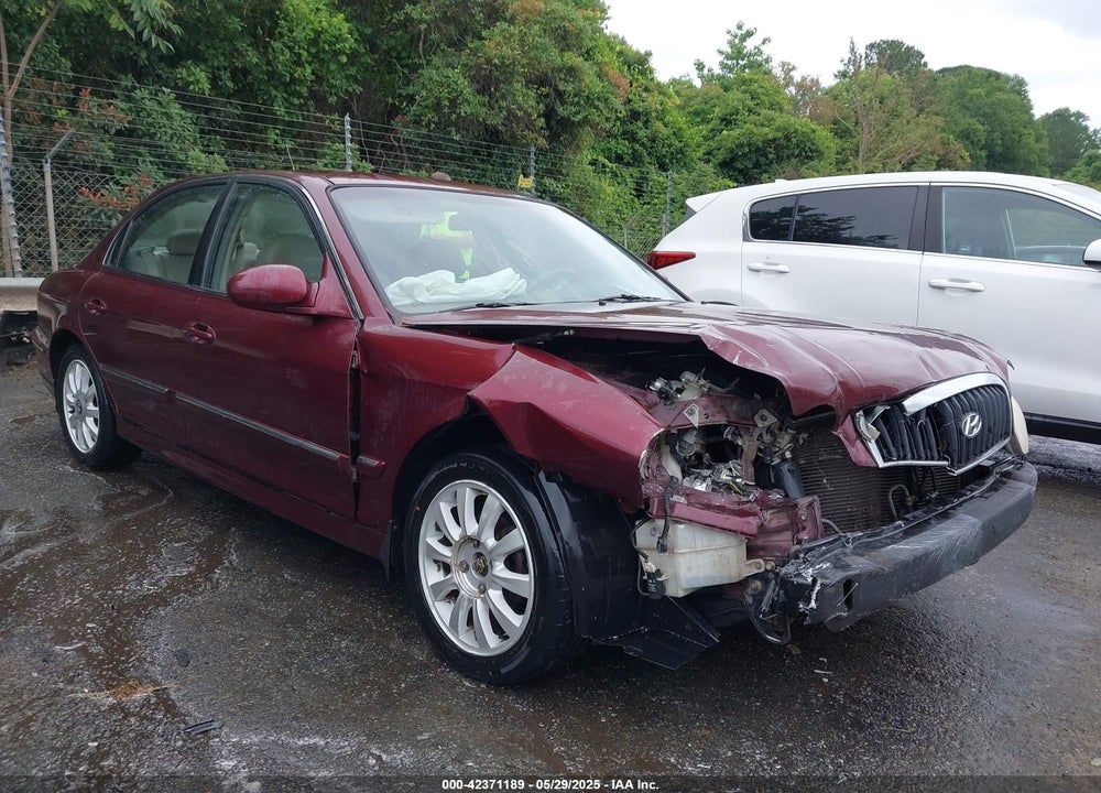 2002 HYUNDAI SONATA GLS/LX VIN: KMHWF35H02A557637