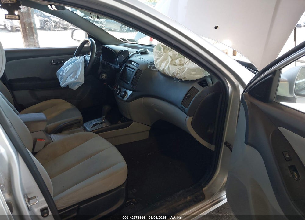 2010 HYUNDAI ELANTRA GLS VIN: KMHDU4AD3AU153640