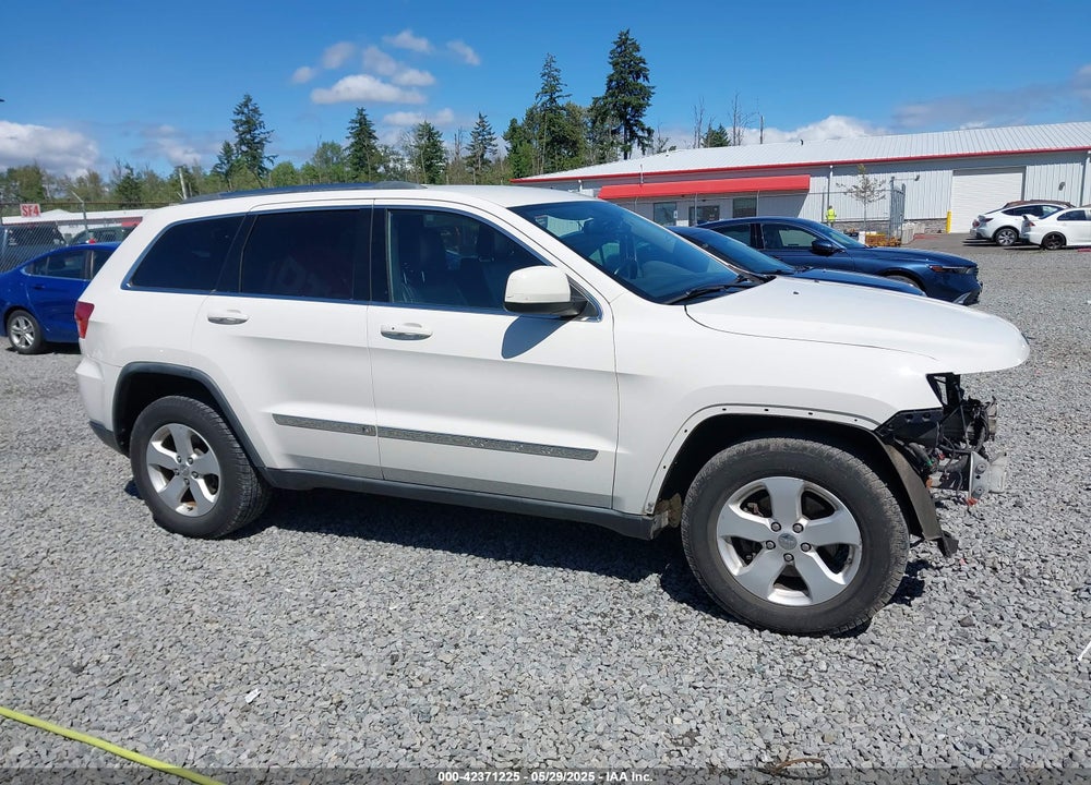 2011 JEEP GRAND CHEROKEE LAREDO VIN: 1J4RS4GG5BC739548