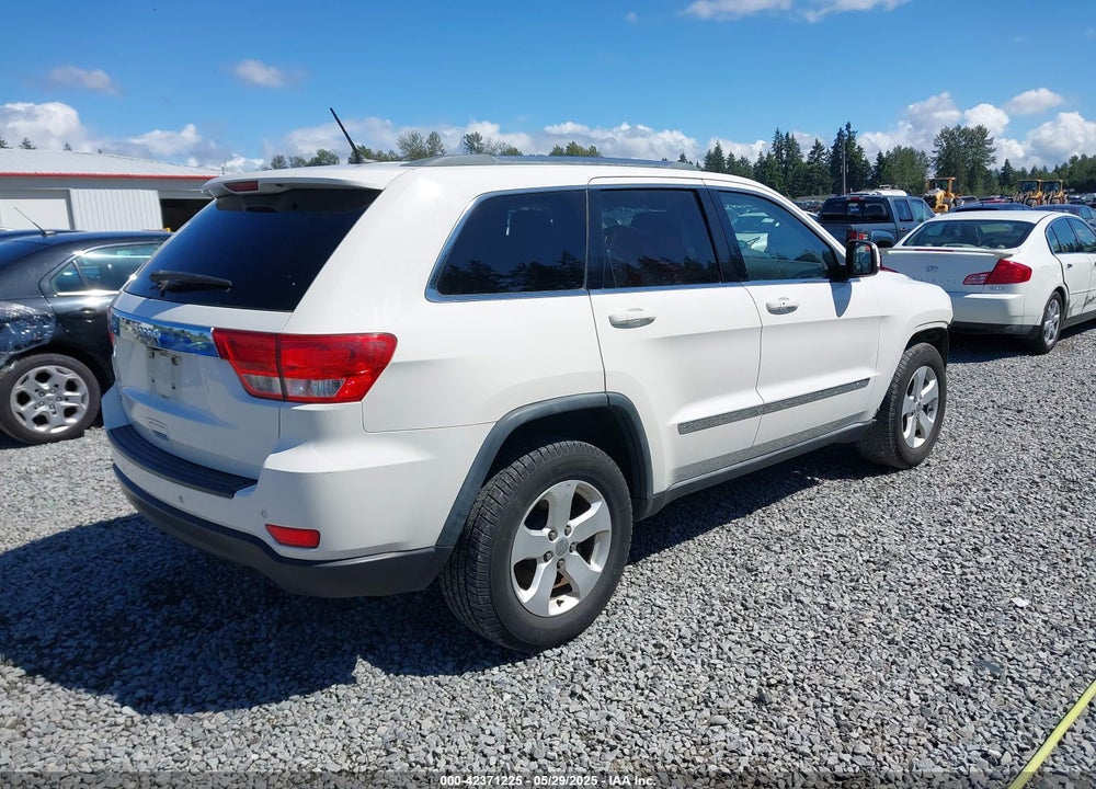 2011 JEEP GRAND CHEROKEE LAREDO VIN: 1J4RS4GG5BC739548
