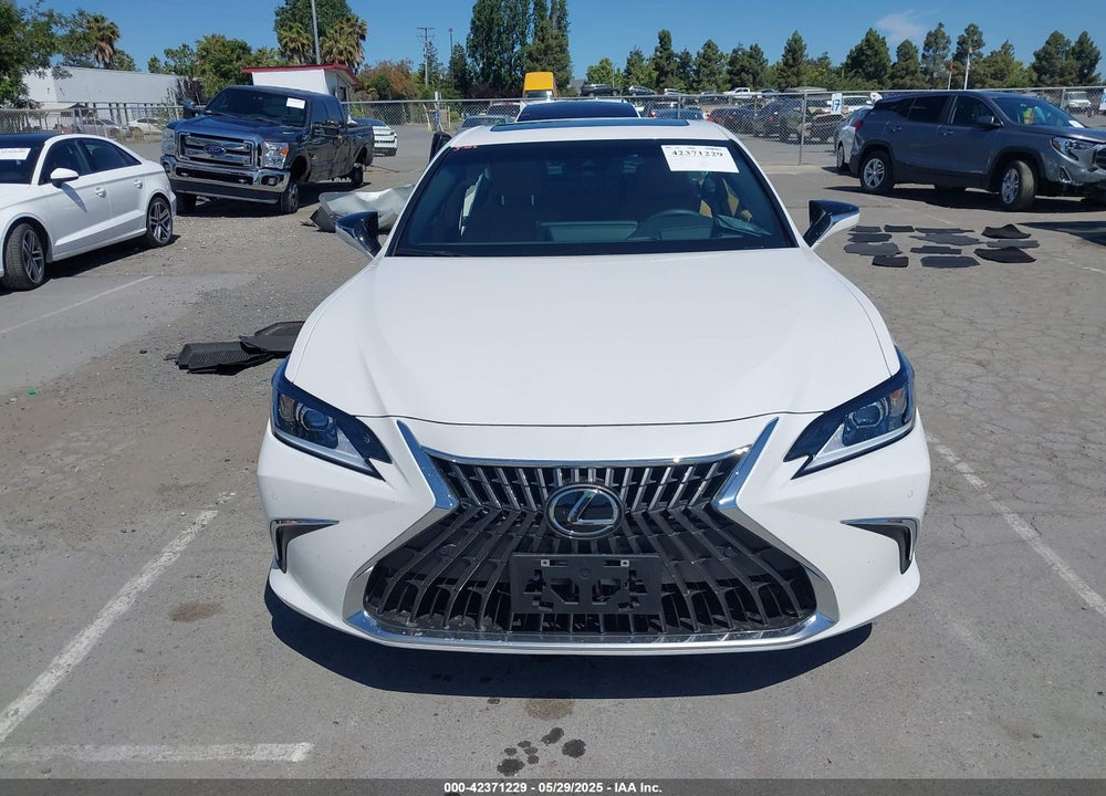 2025 LEXUS ES300H VIN: 58ADA1C11SU055520