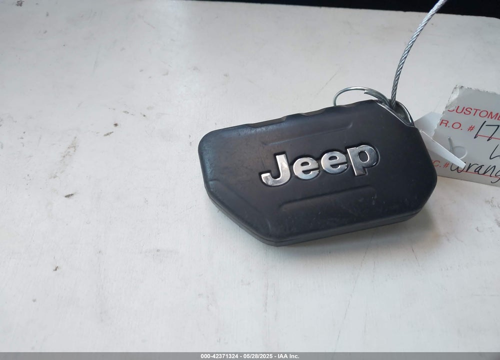 2020 JEEP WRANGLER UNLIMITED VIN: 1C4HJXDG3LW188241