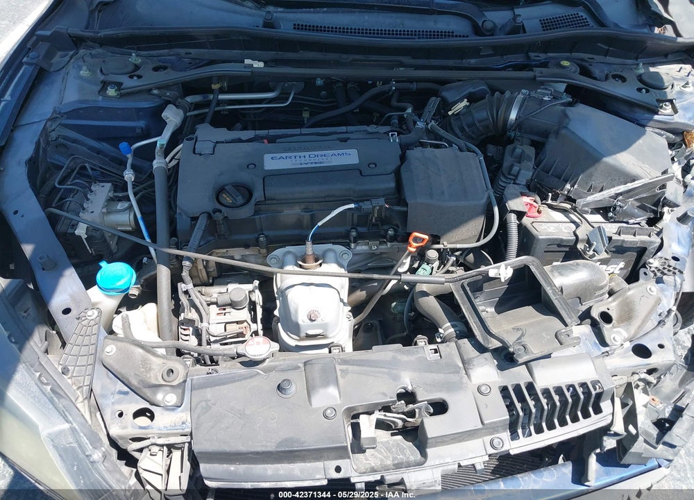 2015 HONDA ACCORD SPORT VIN: 1HGCR2F53FA143725