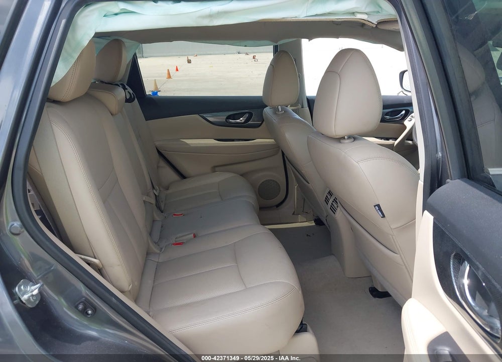 2015 NISSAN ROGUE VIN: 5N1AT2MT1FC767855