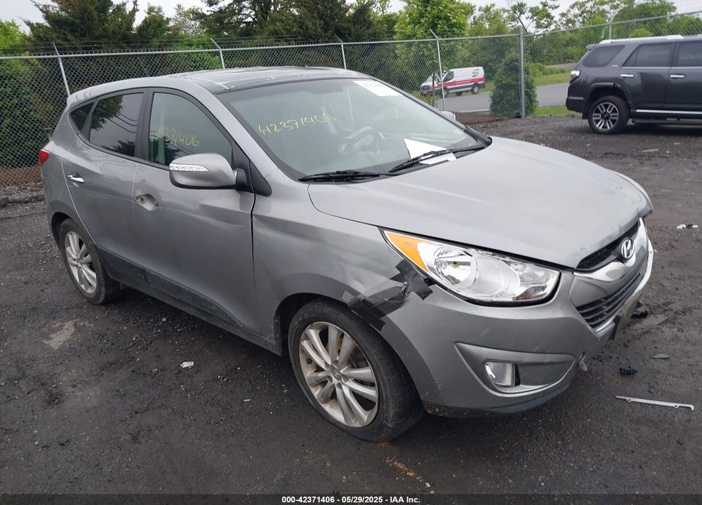 2013 HYUNDAI TUCSON LIMITED VIN: KM8JU3AC7DU675454